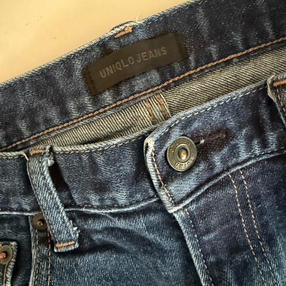 UNIQLO Women’s Denim Jeans Slim Straight 32x34 - Picture 2 of 4